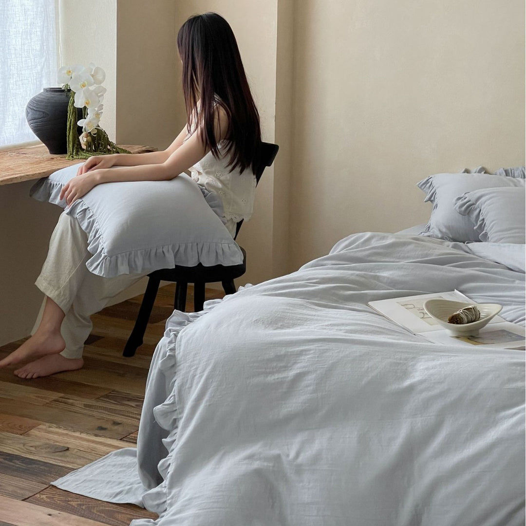 Soft-Ruffled Washed Cotton Duvet Cover Set with Frilled Edge & Pillow Shams