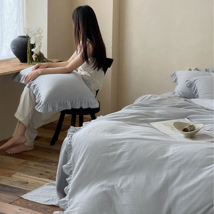 Soft-Ruffled Washed Cotton Duvet Cover Set with Frilled Edge & Pillow Shams