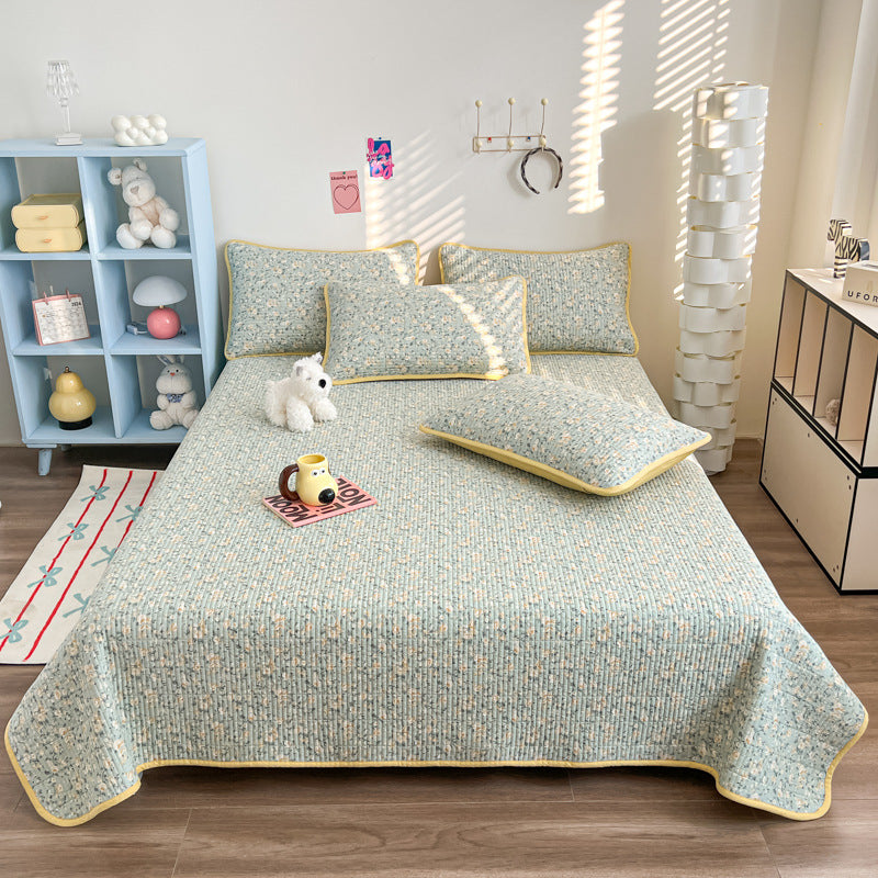 Lightweight Quilted Floral Bedspread Set with Piped Edge and Matching Pillow Shams