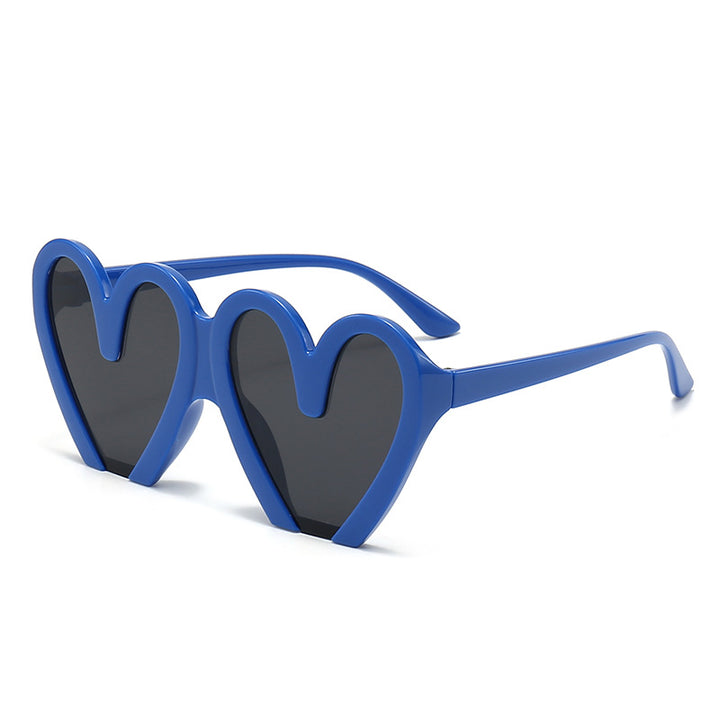 Women's fashionable sunglasses in unique heart design Stornfield