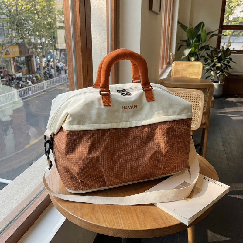 Modular Sports and Travel Bag with Versatile Storage Stornfield