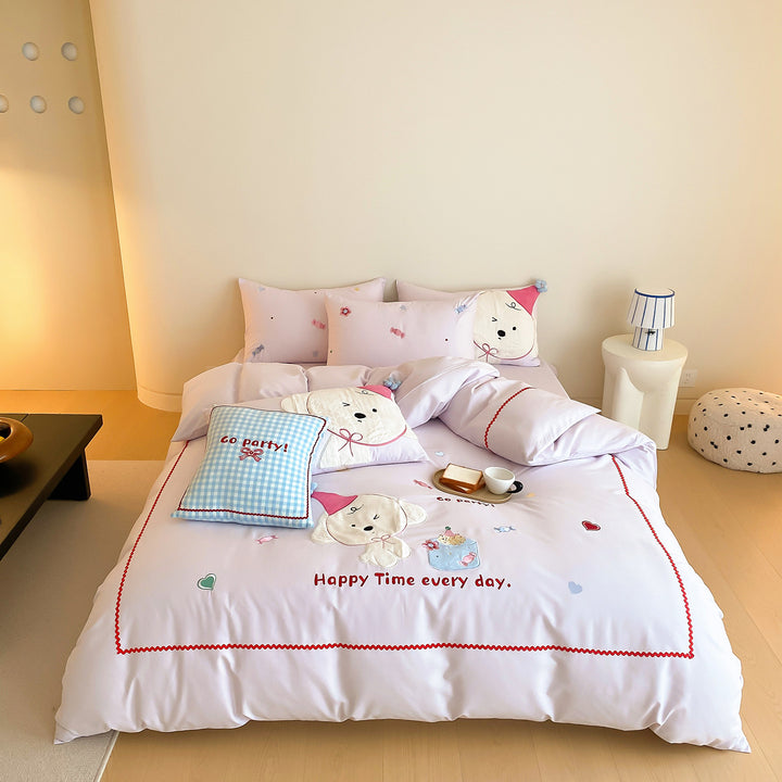Playful Bear Appliqué Cotton-Sateen Duvet Cover Set with Quilted Accent Pillow and Hidden Zipper