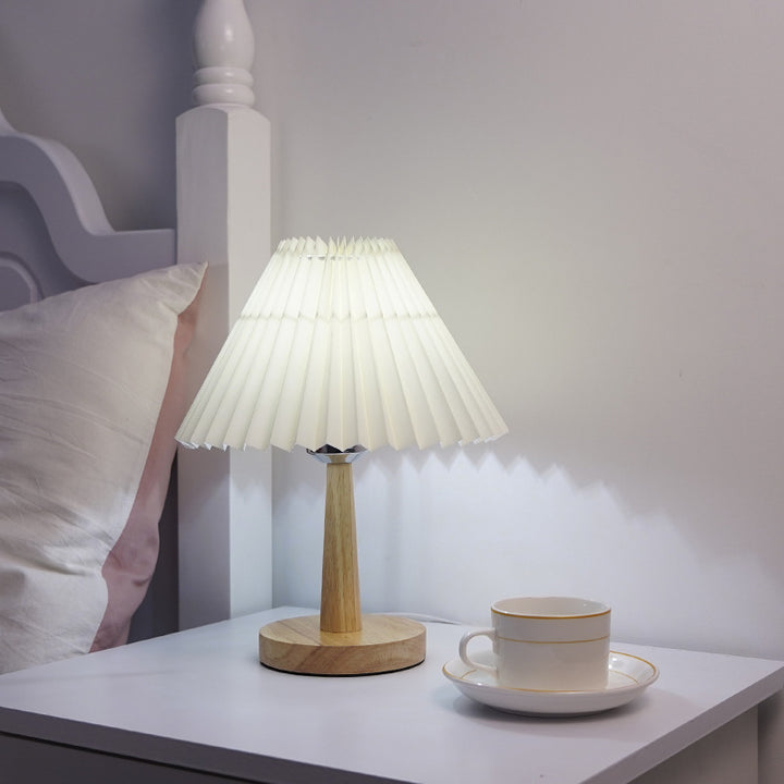 Modern Pleated Table Lamp