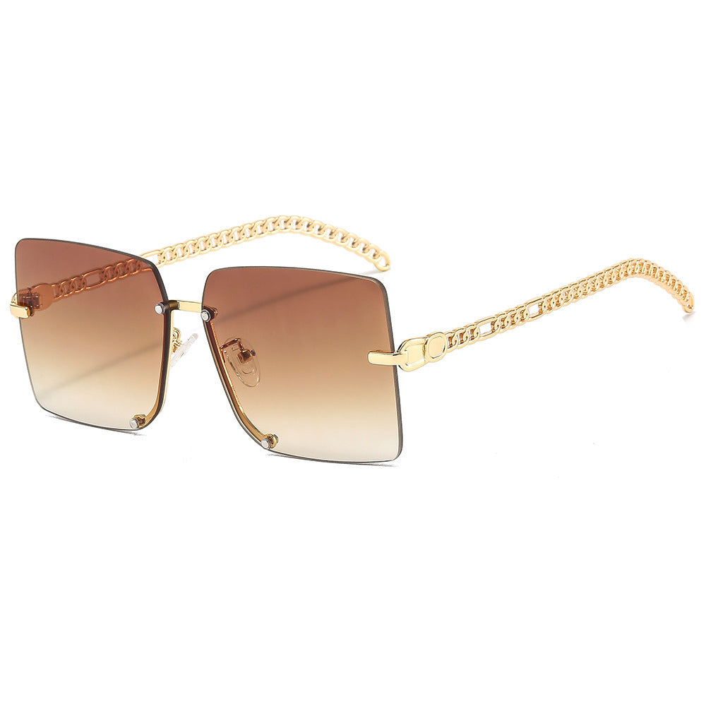 Women's fashionable sunglasses with luxurious chain arm and rectangular frame Stornfield