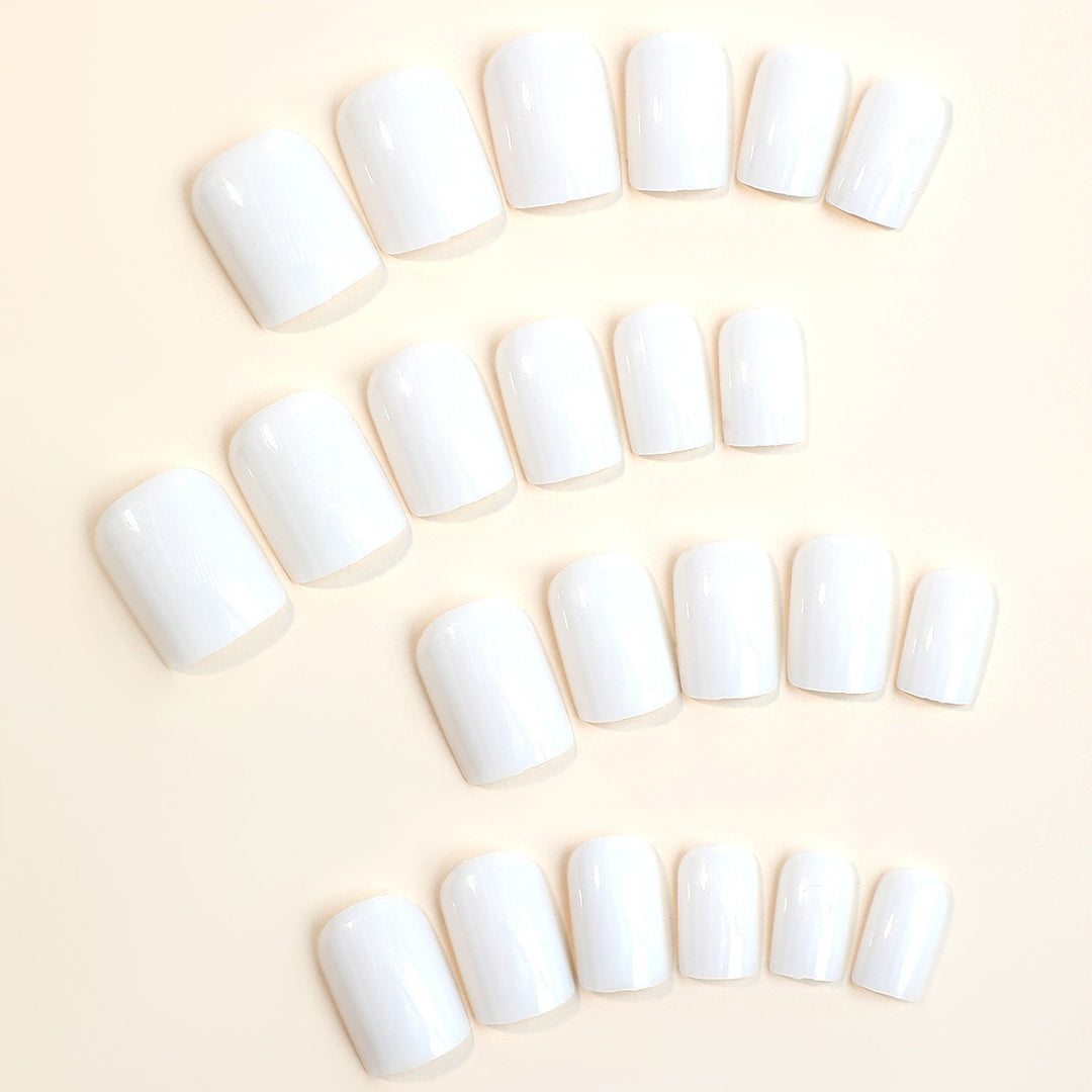 Artificial nail set with elegant, high-gloss design Stornfield
