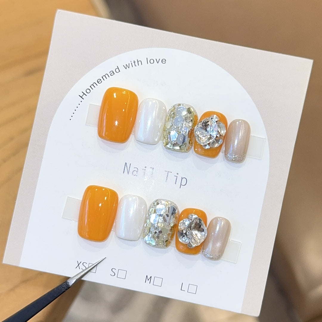 Nail Art Set with Sparkling Accents and Creative Designs Stornfield