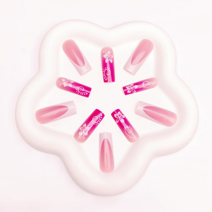 Artificial nails with floral accents and shine Stornfield