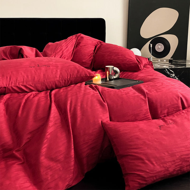 Luxurious cotton satin bedding set with fine wave texture and hotel closure