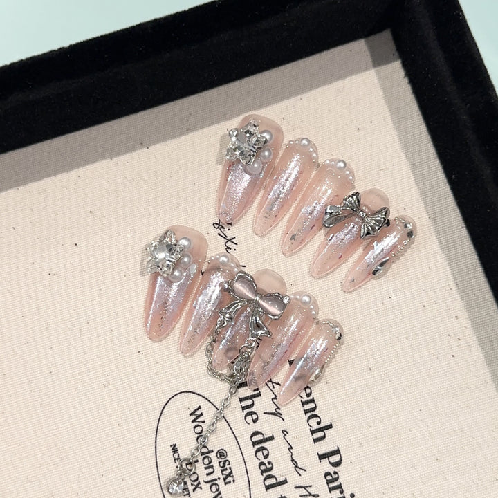 Glamorous Rhinestone-Accented Press-On Nails