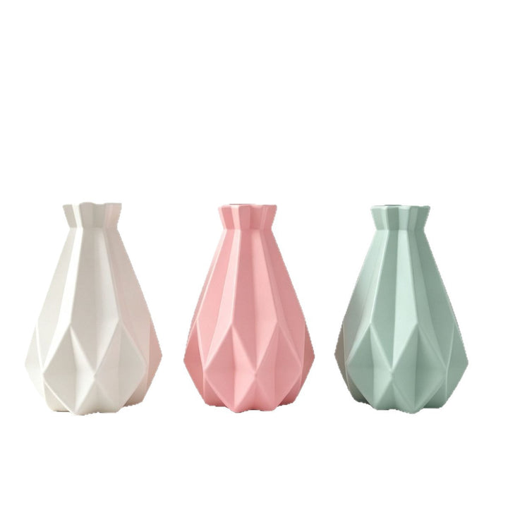 Modern Angular Decorative Vase Stornfeild