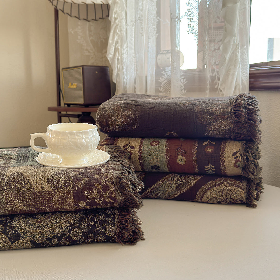 Woven Jacquard Patchwork Throw Blanket with Fringed Edges