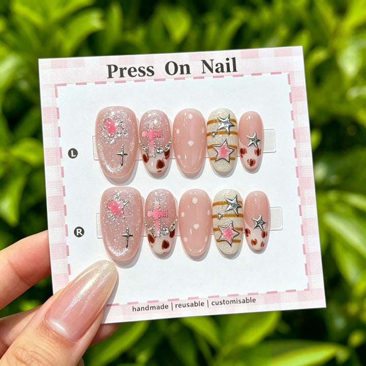 Elegant Reusable Press-On Nail Art Set with Floral Accents