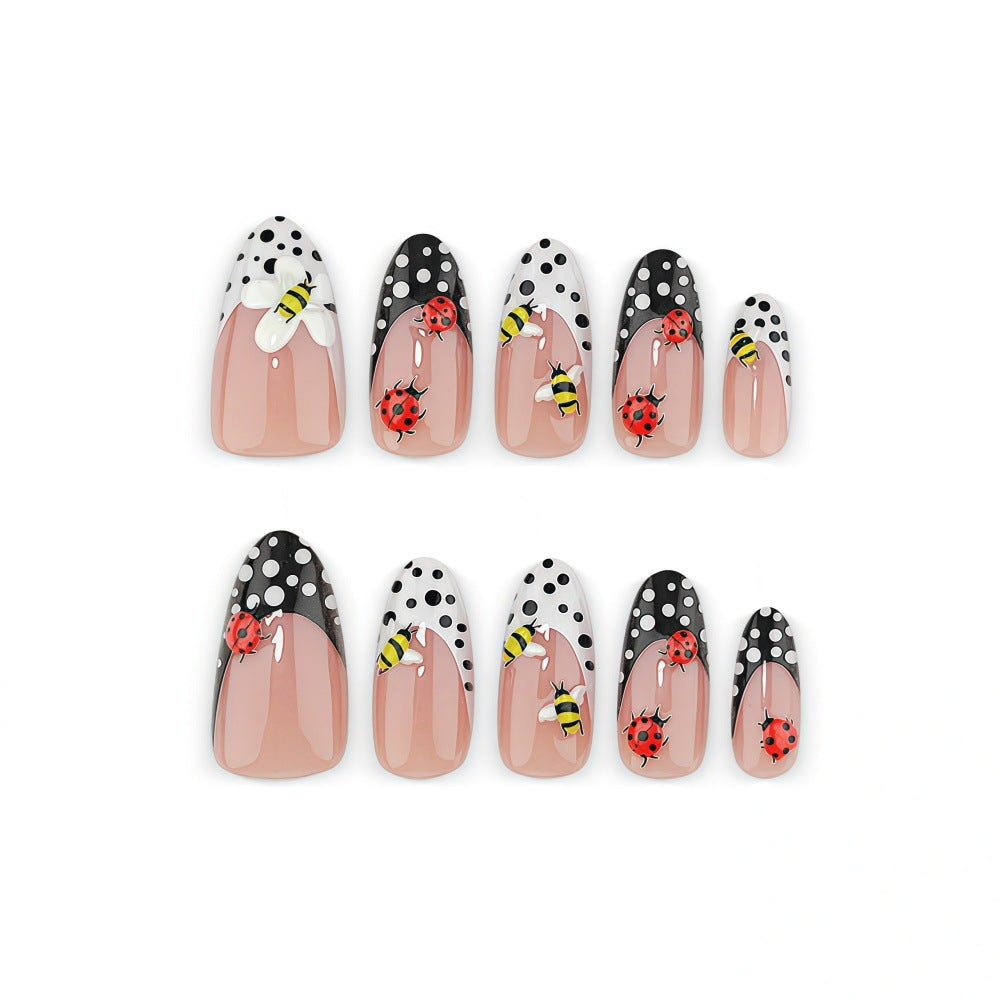 Artificial nails with cheerful animal motifs Stornfield