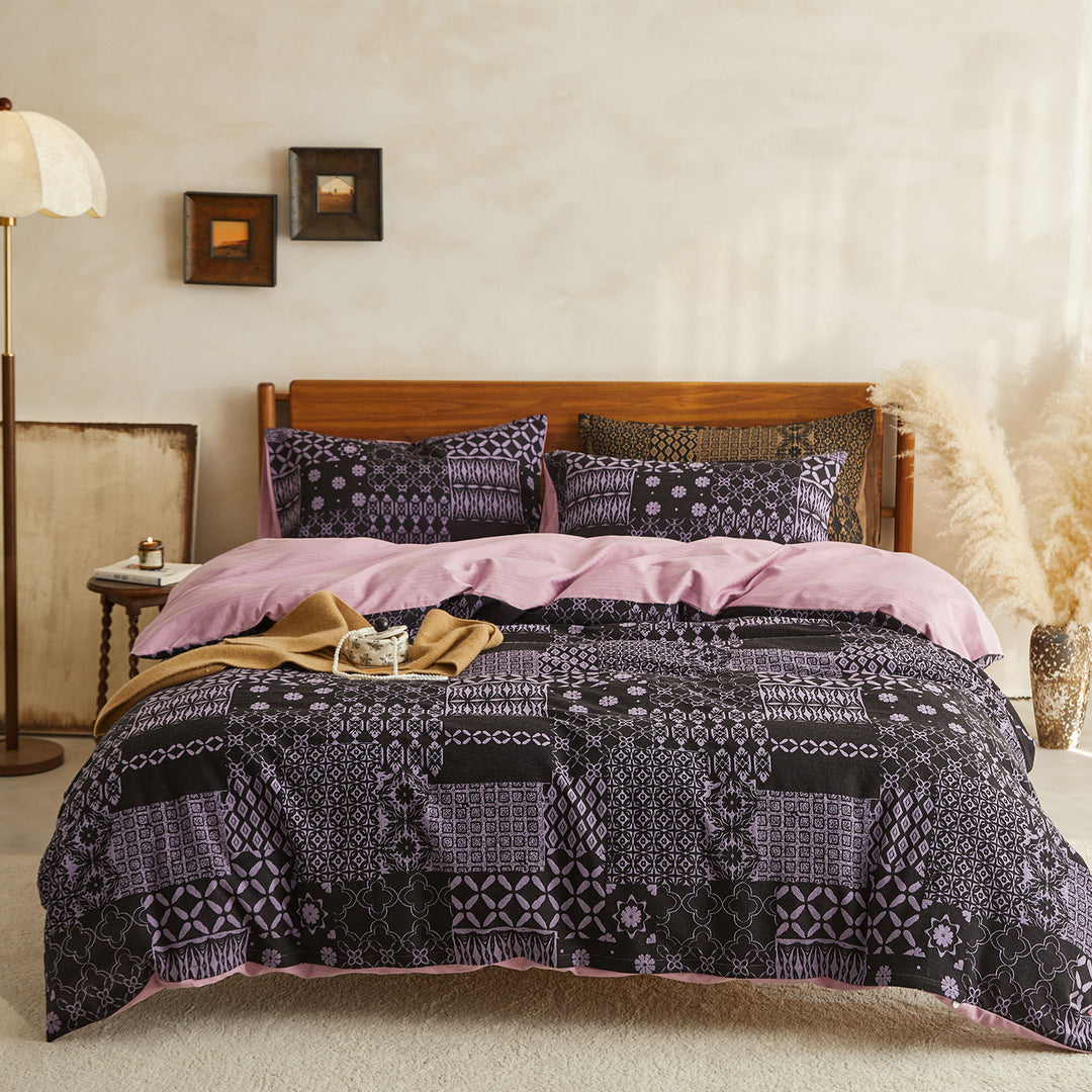 Reversible Patchwork Cotton Duvet Cover Set with Oxford Shams and Corner Ties
