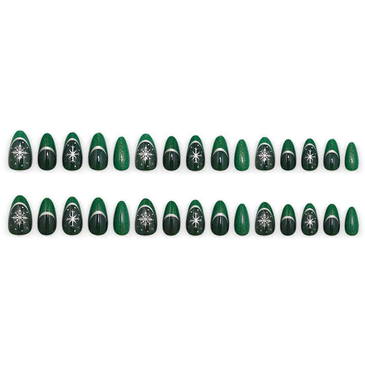 Glamorous artificial nails with intricate Christmas design Stornfield