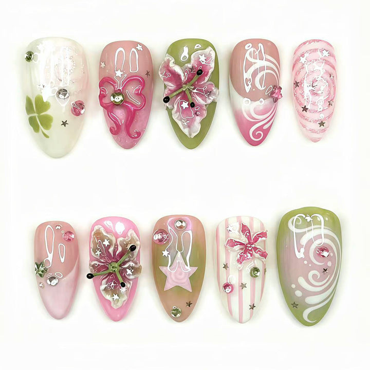 Decorative Floral Nail Art Press-On Set