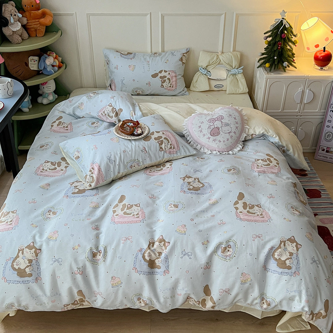 Playful Cartoon-Themed Bedspread Set
