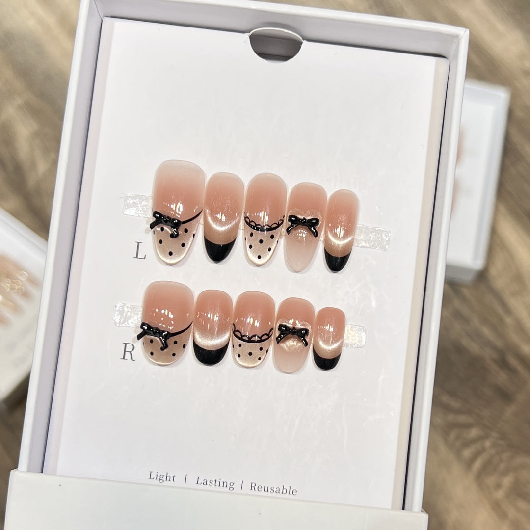 Elegant Reusable Press-On Nail Art Set with Charming Bow Accents Stornfield