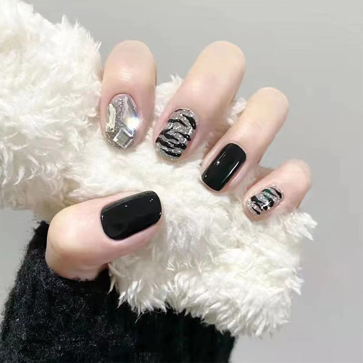 Artistic Nail Enhancement Kit