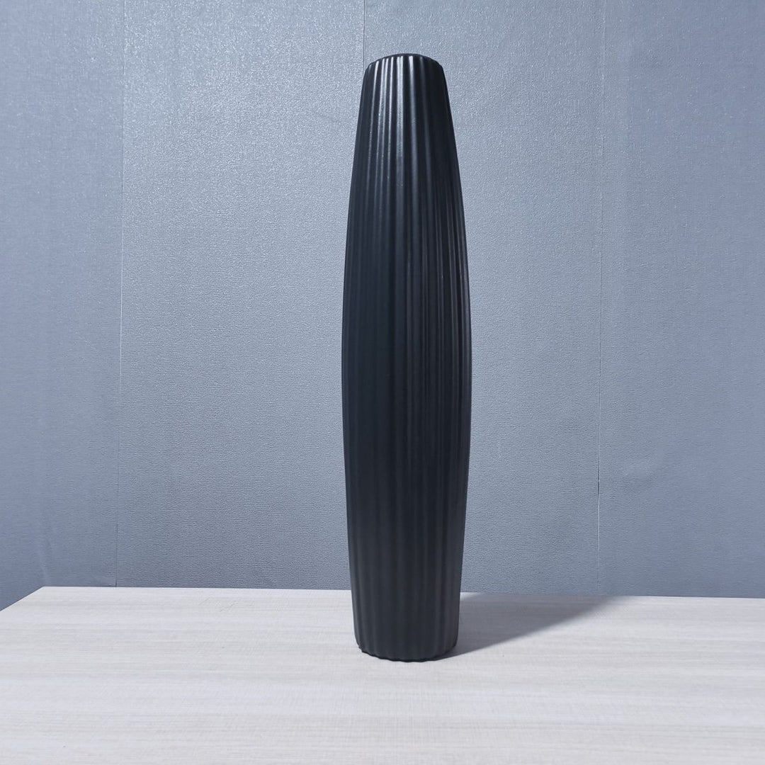 Elegant Tall Decorative Ribbed Vase Stornfeild