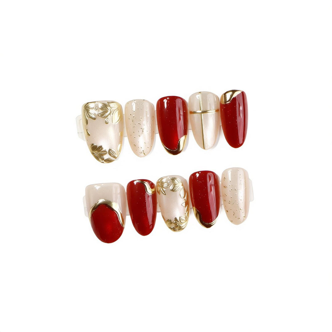 Decorative Press-On Nail Set with Elegant Golden Accents Stornfield