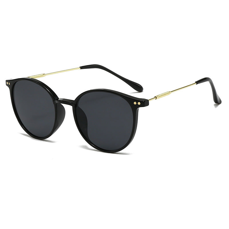 Women's fashionable sunglasses with gold accents Stornfield