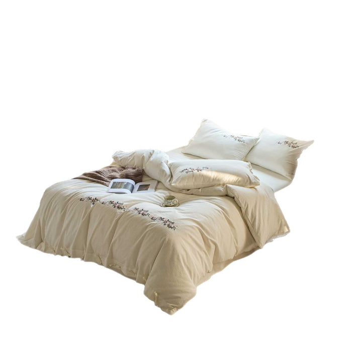 Embroidered Cotton-Linen Duvet Cover Set with Delicate Floral Border and Tie-Trim Shams
