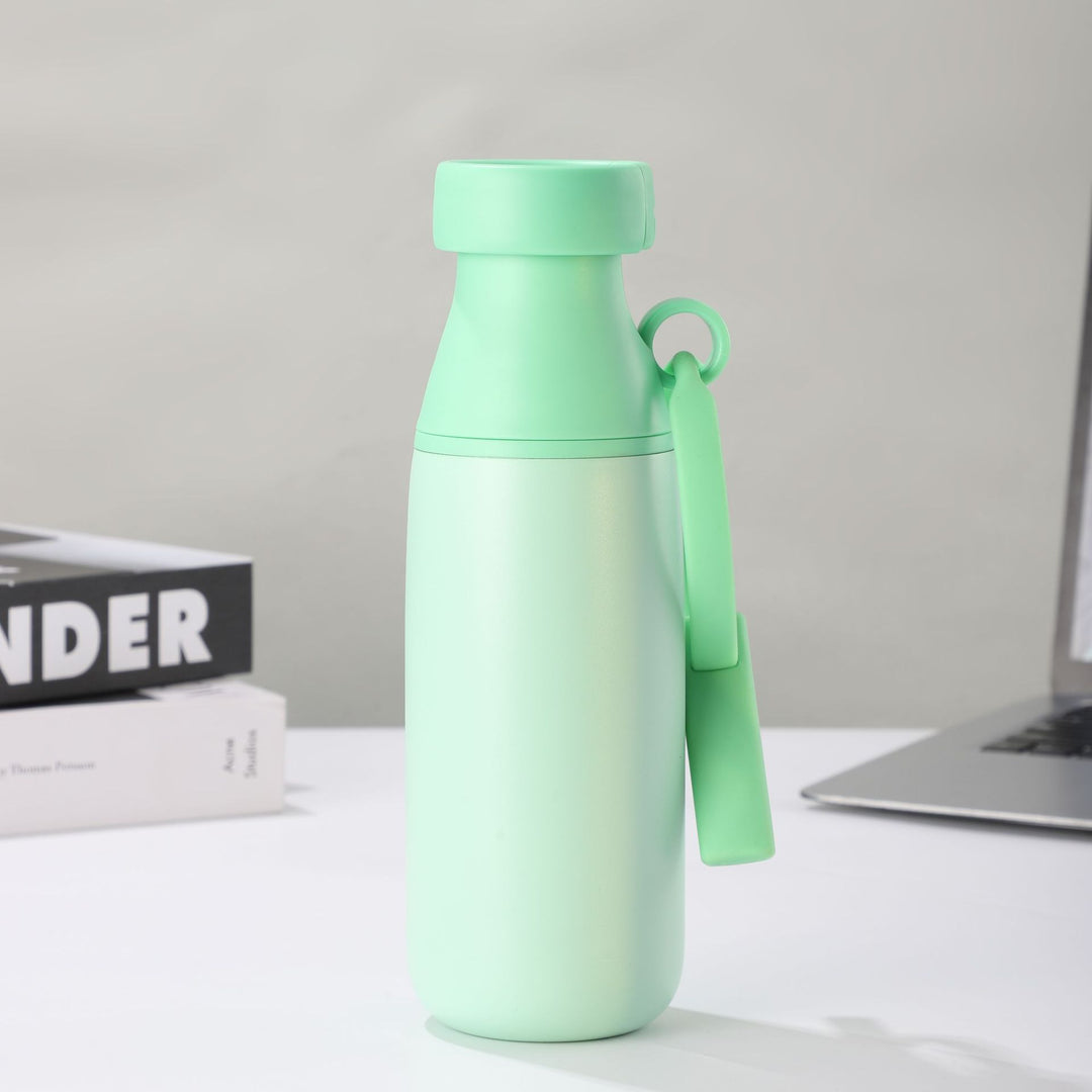 Women insulated water bottle with practical carrying strap Stornfield