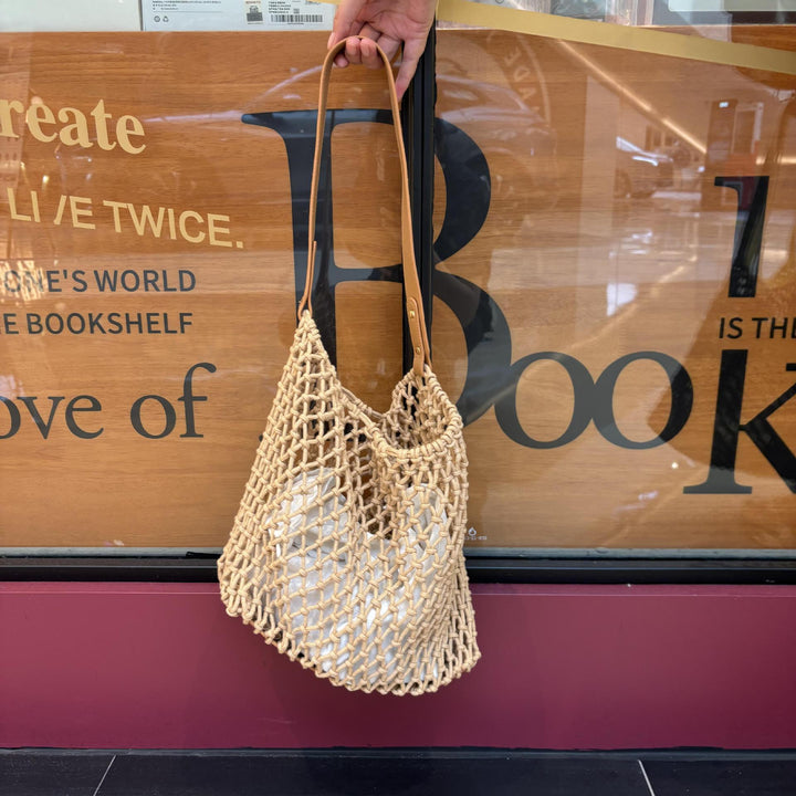 Elegant mesh bag with leather handles Stornfield