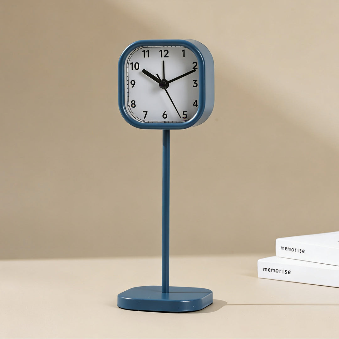 Minimalist Table Clock Stornfield