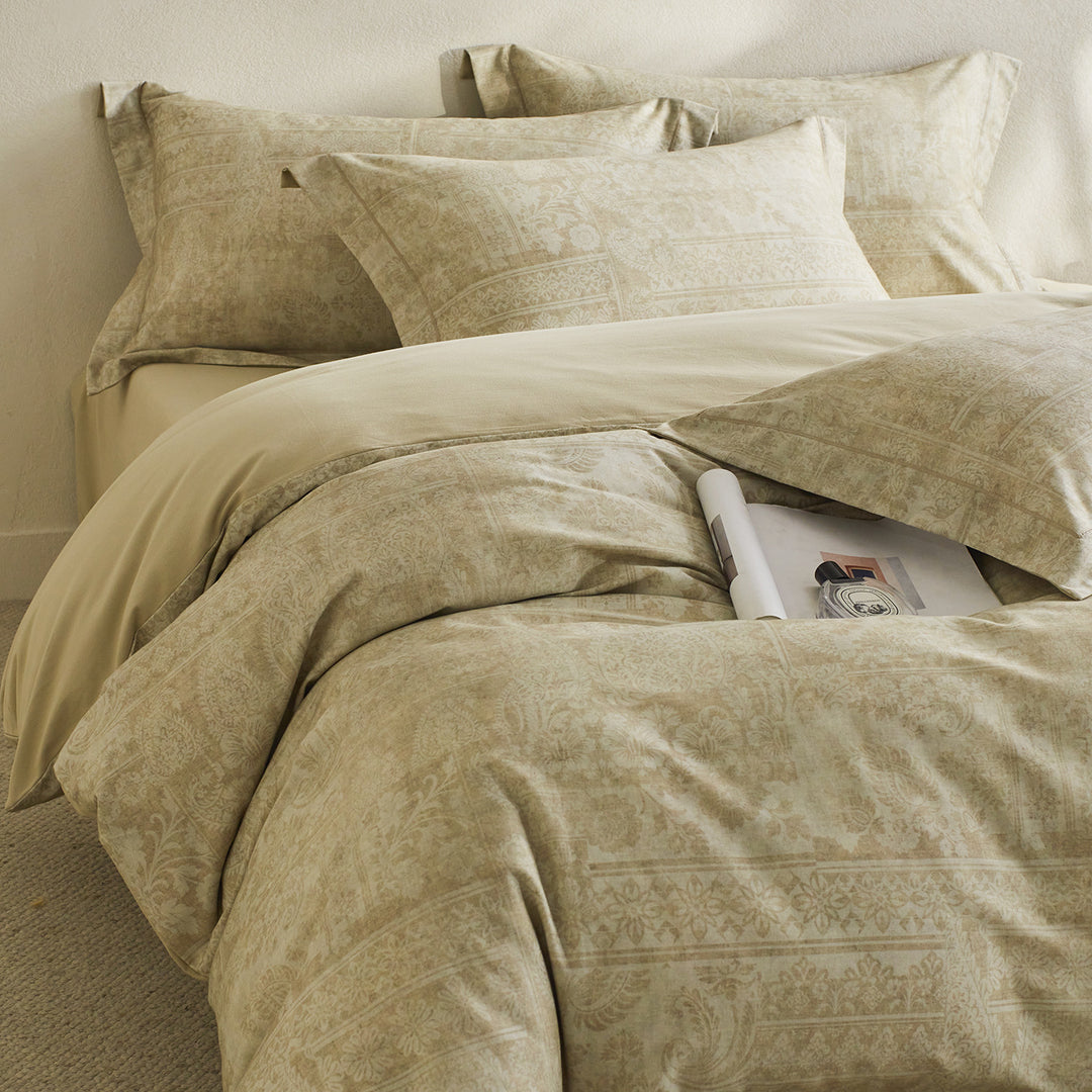 Reversible Botanical Cotton Sateen Duvet Cover Set with Pillow Shams