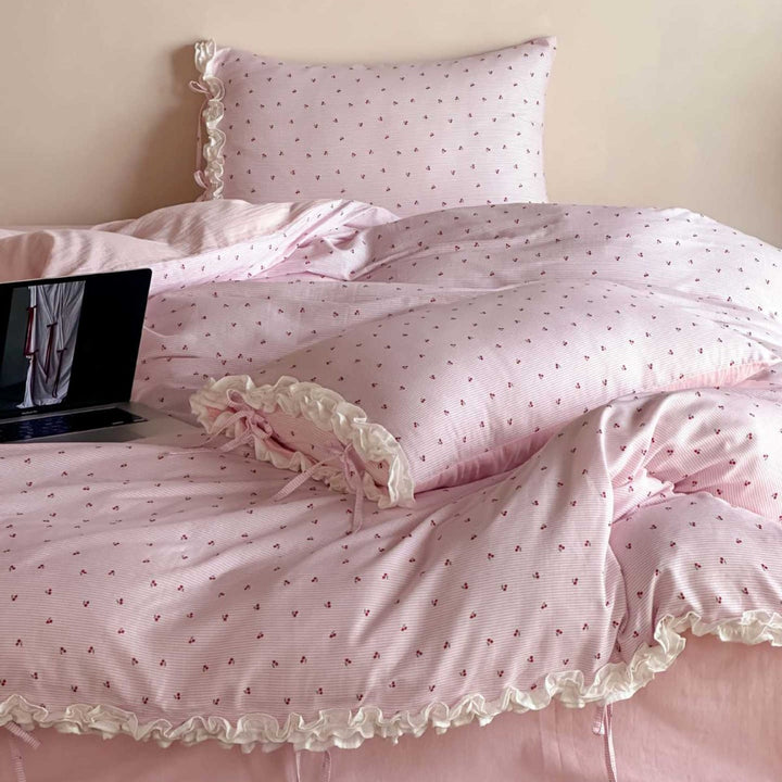 Ruffled Cotton Blend Duvet Cover Set with Tied Corners