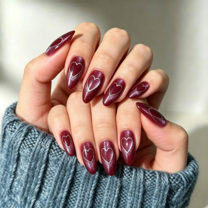 Artificial nails with romantic heart design Stornfield