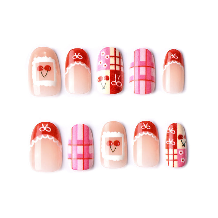 Artistic Holiday-Themed Press-On Nail Design Stornfield