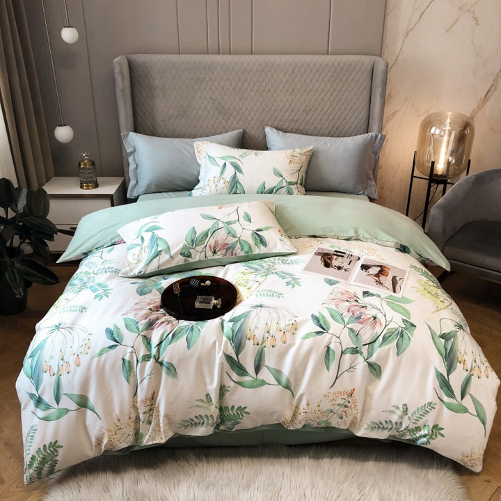 Panda Print Cotton Sateen Duvet Cover Set with Reversible Solid Backing and Button Closure