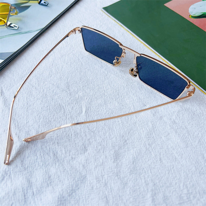 Fashion-Forward Geometric Frame Sunglasses Stornfield
