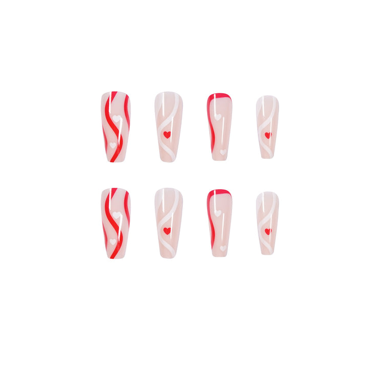 Artificial nail art with hearts Stornfield