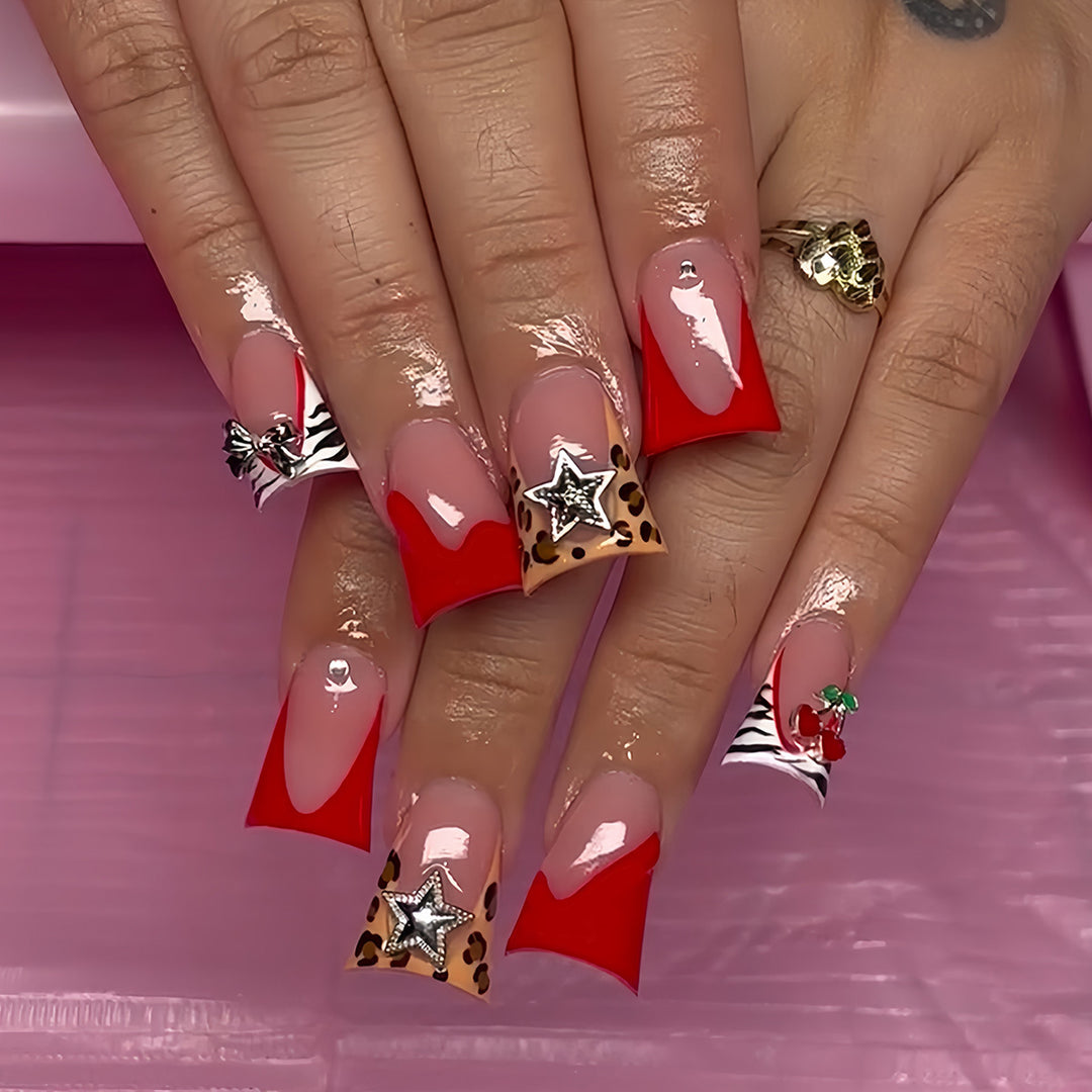 Stylish Statement Press-On Nail Extensions Stornfield