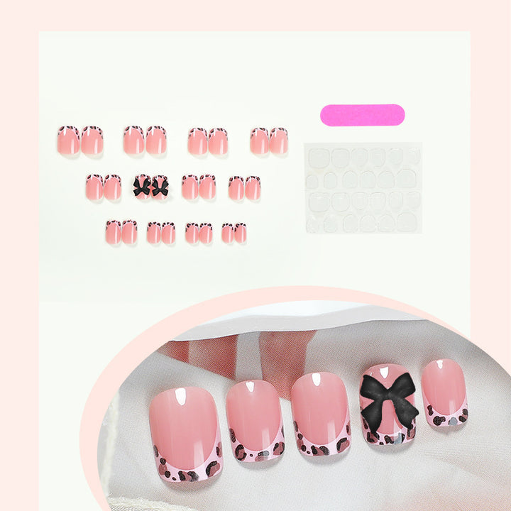 Decorative Press-On Nail Art Set with Unique Bow and Leopard Accents Stornfield
