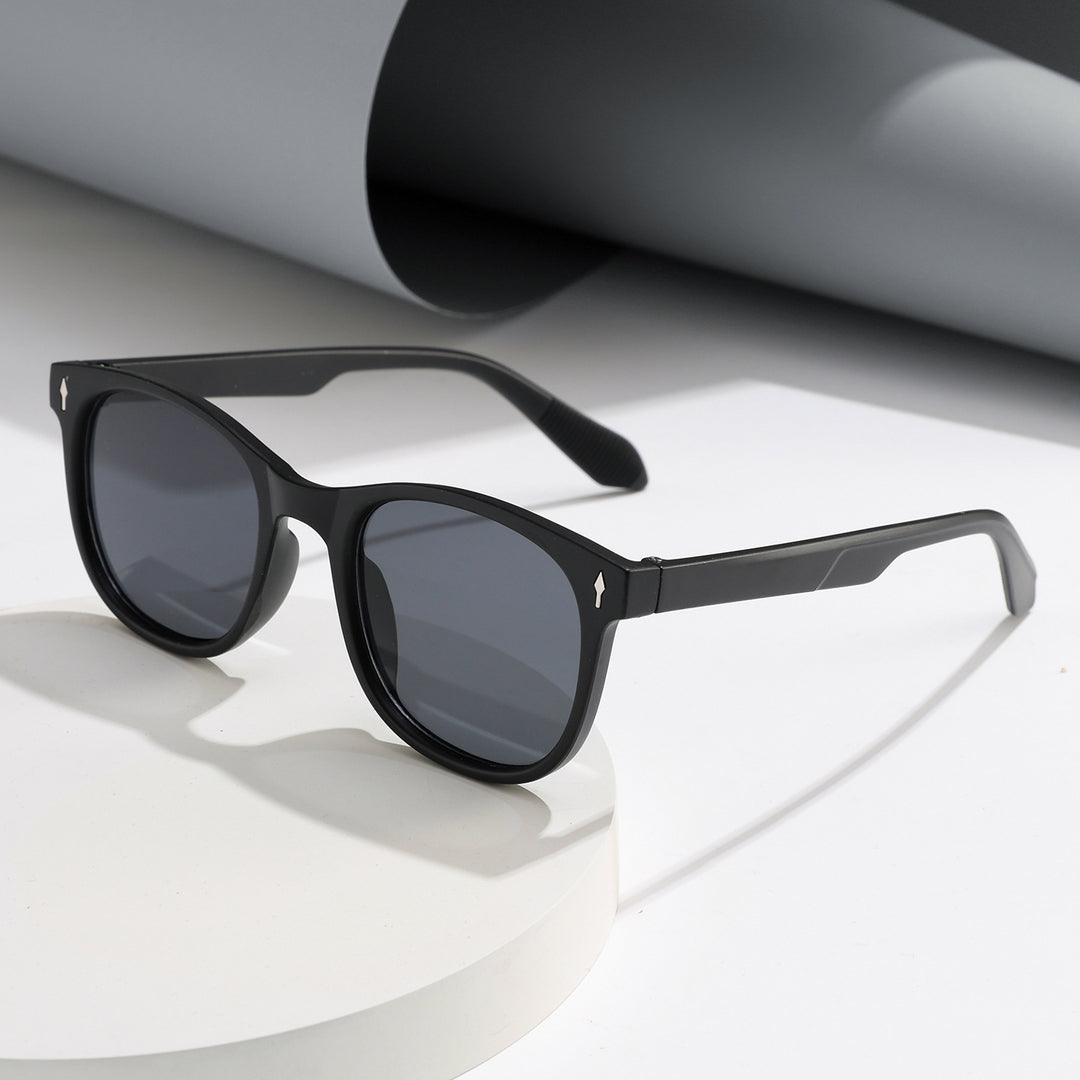 Vintage Inspired Round Sunglasses Stornfield