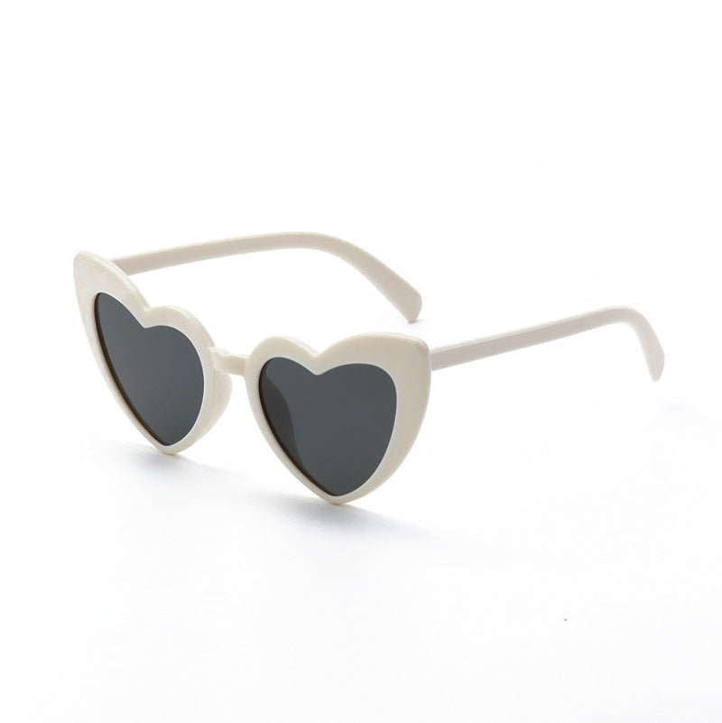 Heart-Shaped Retro Sunglasses Stornfield