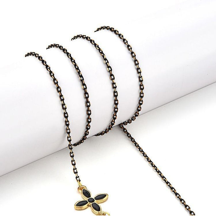 Adjustable Chain Eyewear Holder Stornfield