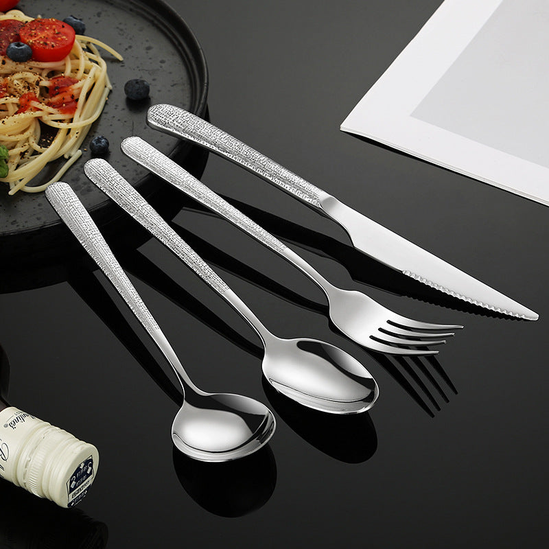 High-quality and functional table knife with non-slip handle Stornfield