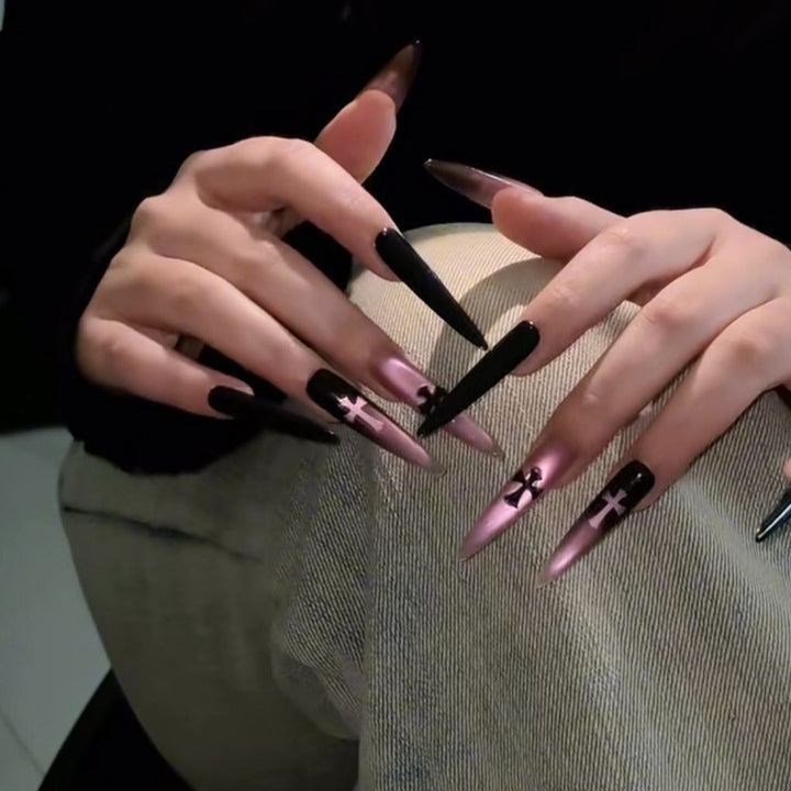Trendy Graphic Press-On Nail Set