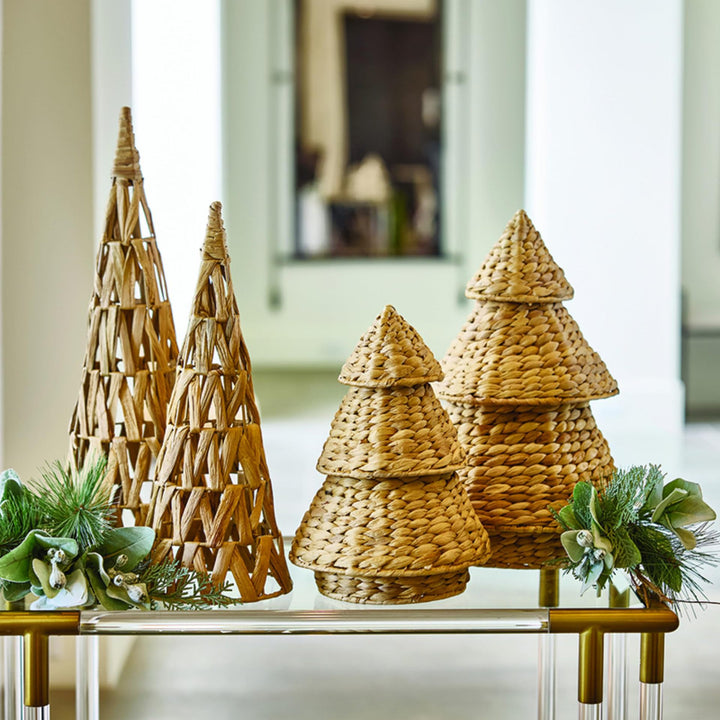 Handcrafted decorative item made from natural materials Stornfield