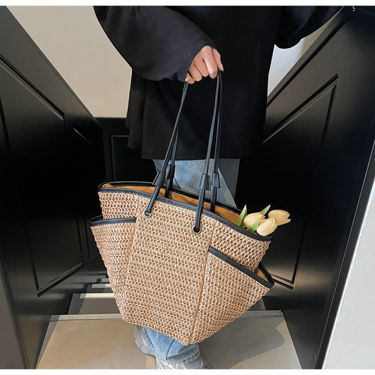 Spacious shopping bag with structured weave Stornfield