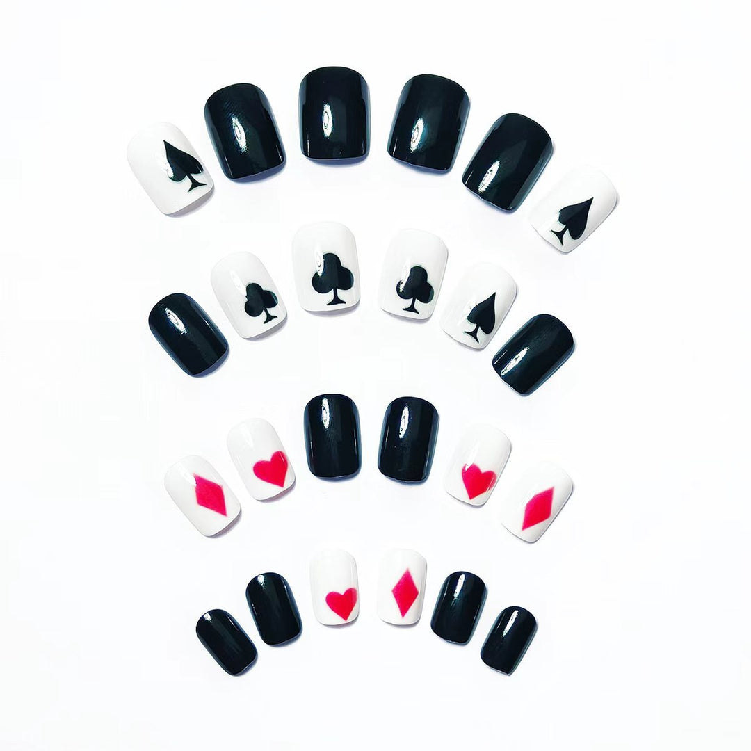 Artificial nails with playing card design Stornfield