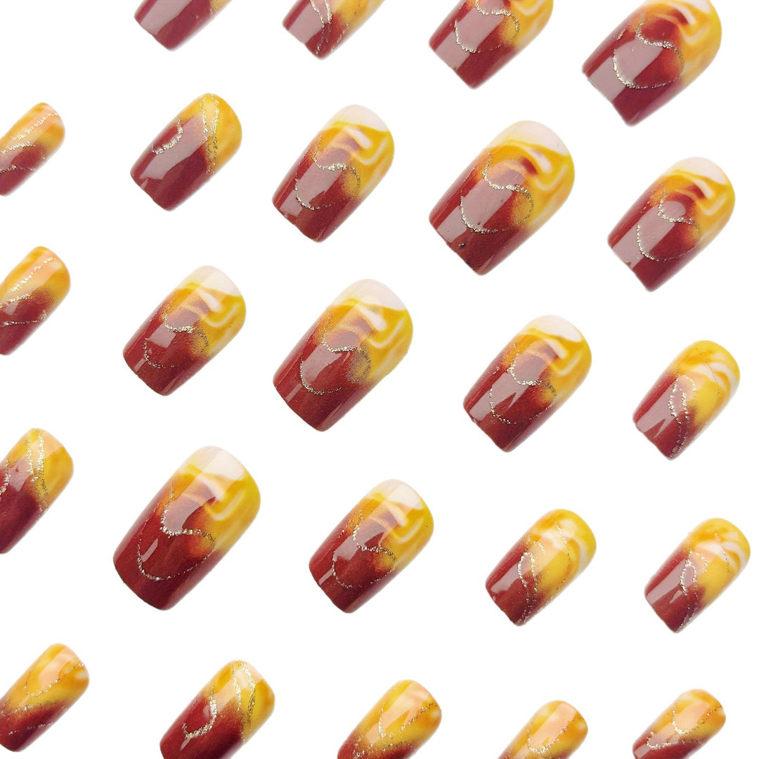 Artificial Nail Set with Marbled Design and Gold Accents Stornfield