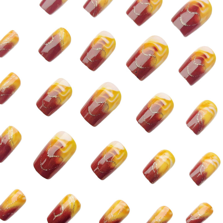 Artificial Nail Set with Marbled Design and Gold Accents Stornfield