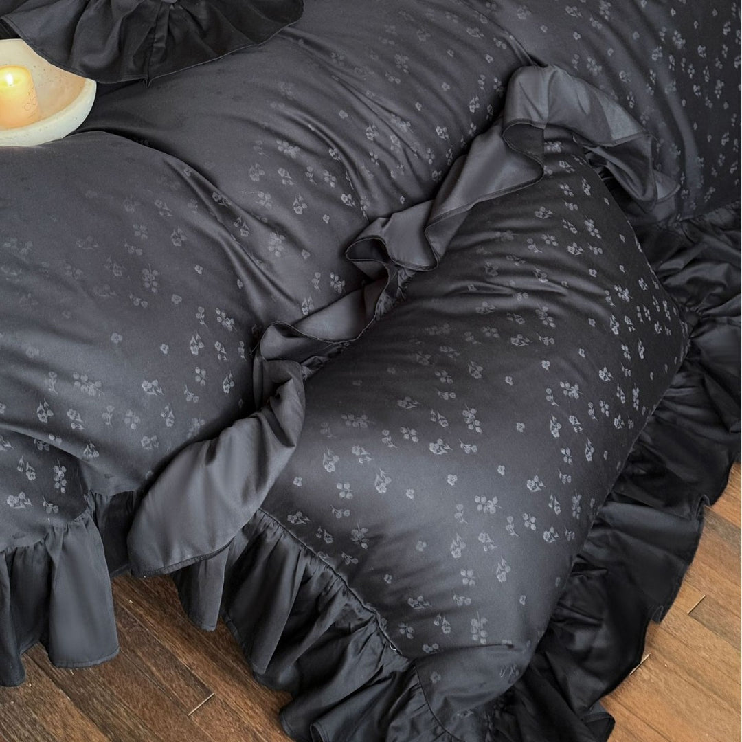 Frilled Jacquard Microfloral Duvet Cover Set with Ruffled Hem and Envelope Shams